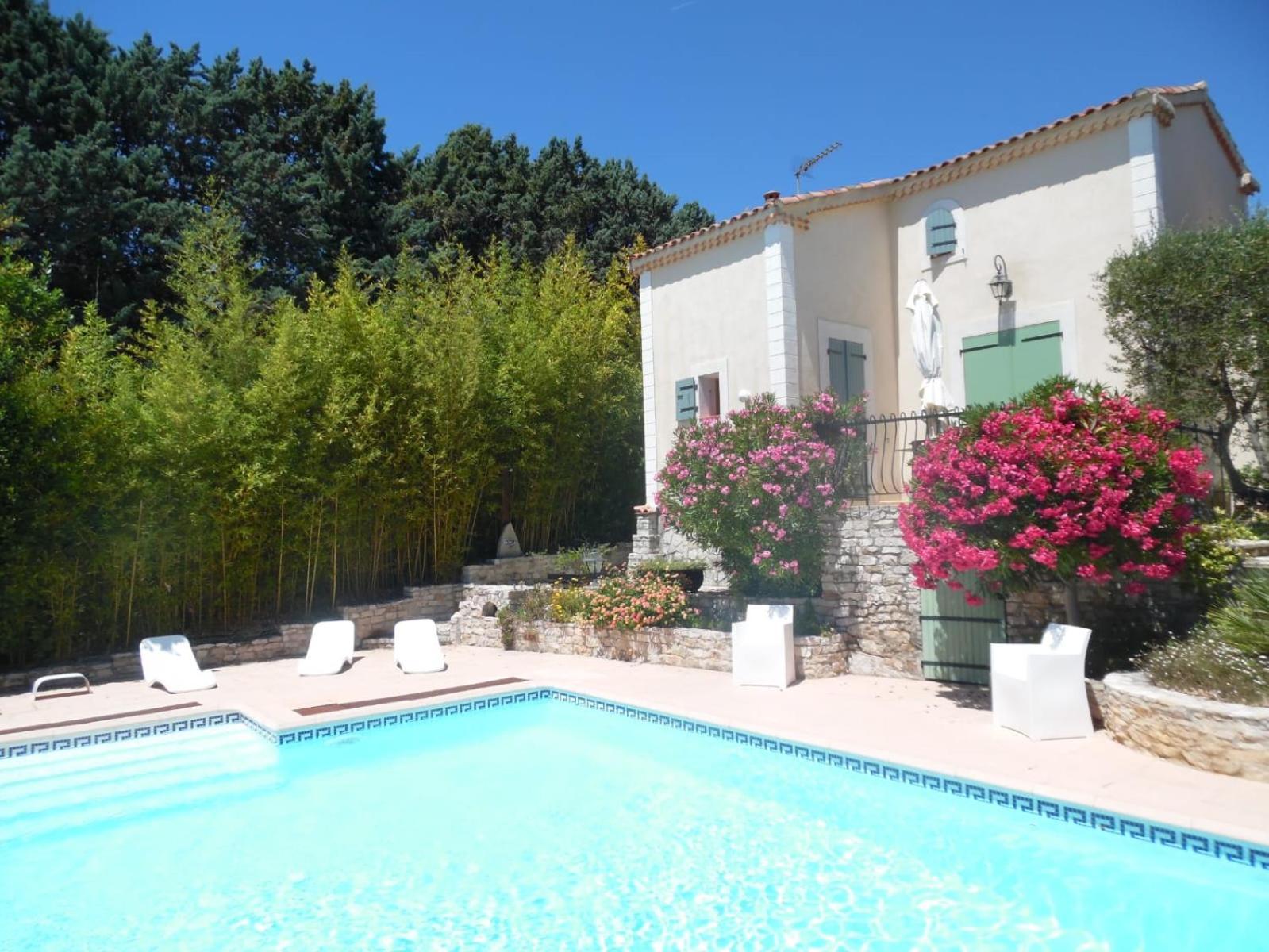 Vacances Carnoux-en-Provence Экстерьер фото
