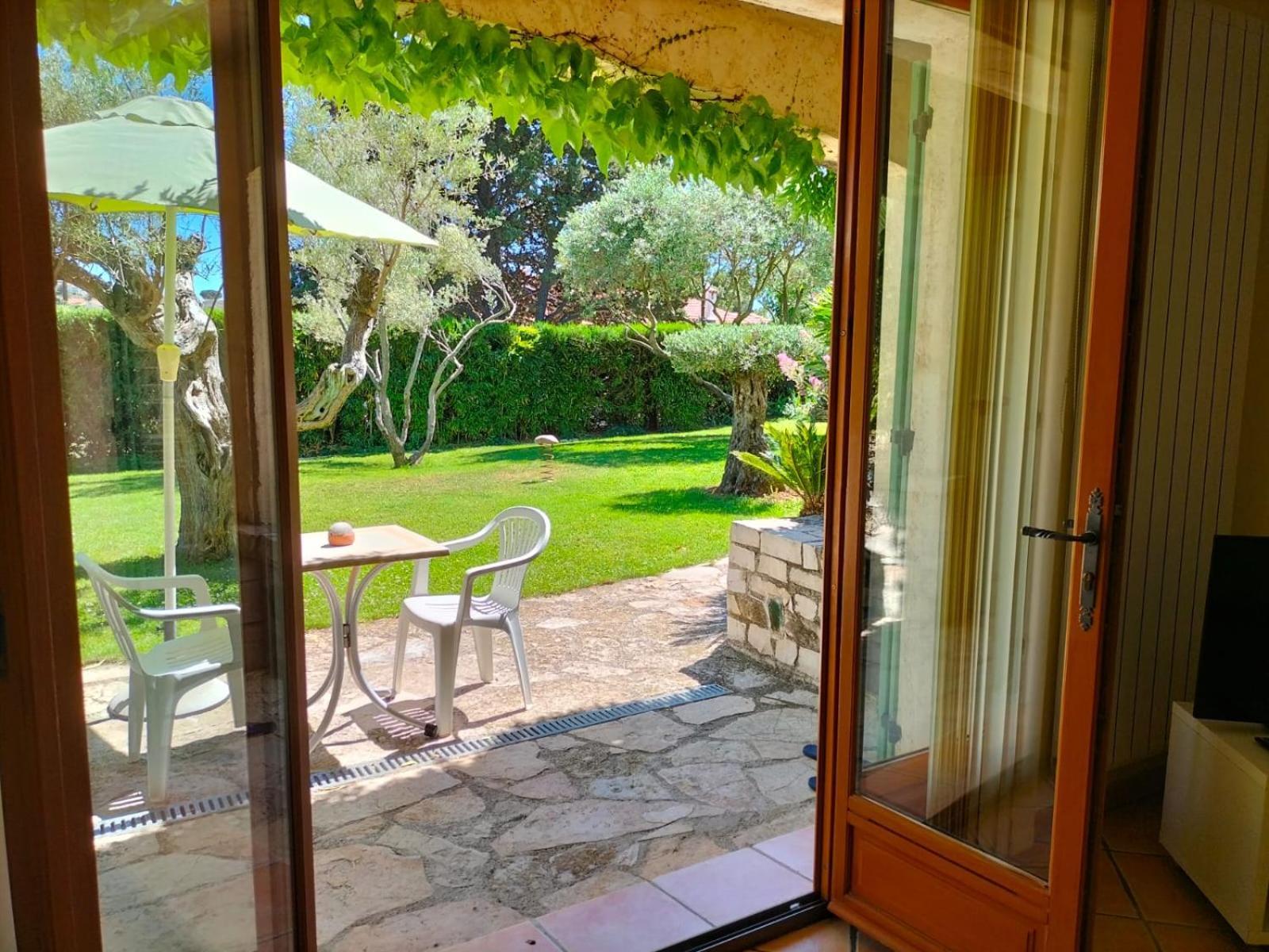 Vacances Carnoux-en-Provence Экстерьер фото