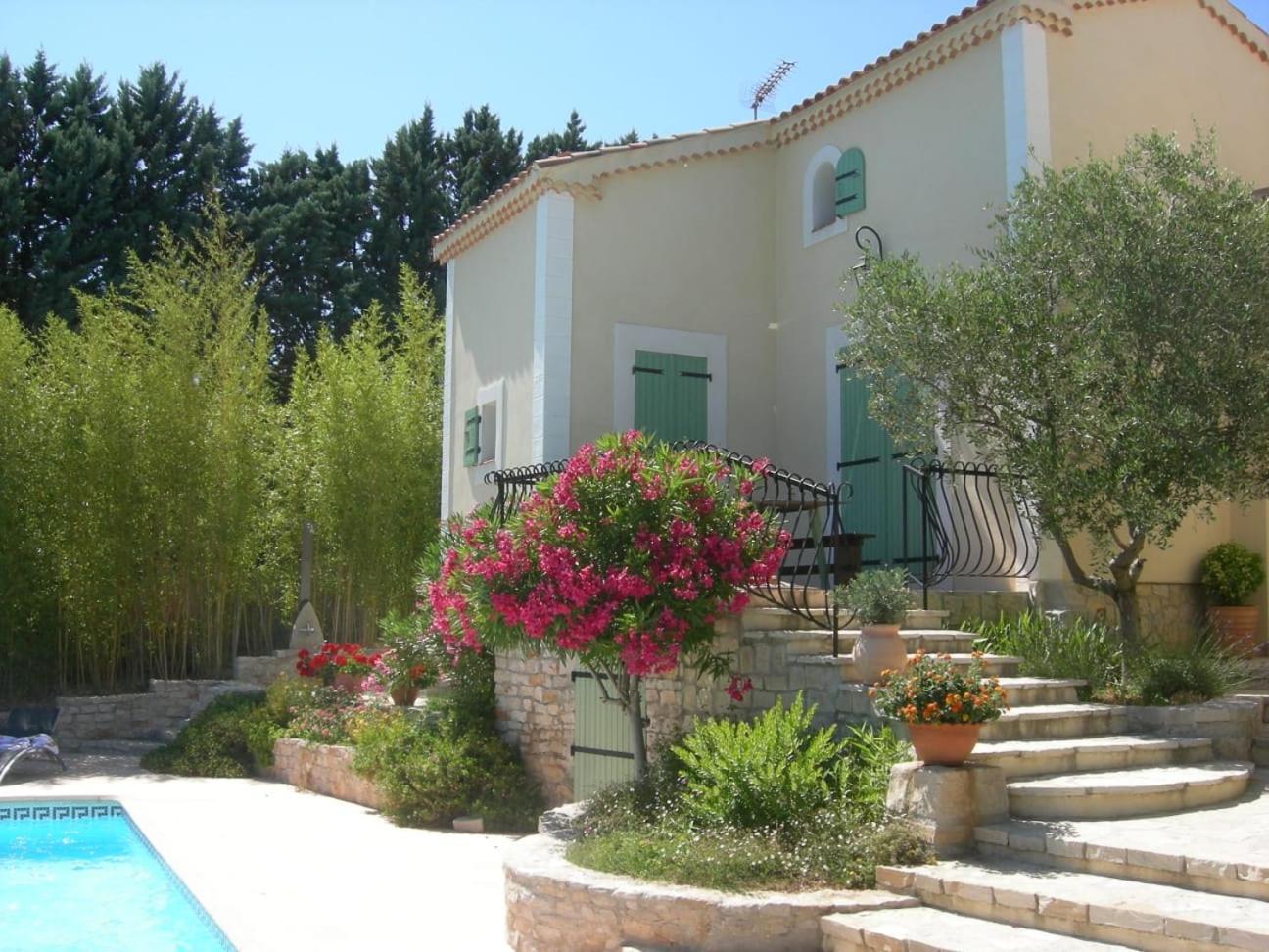 Vacances Carnoux-en-Provence Экстерьер фото
