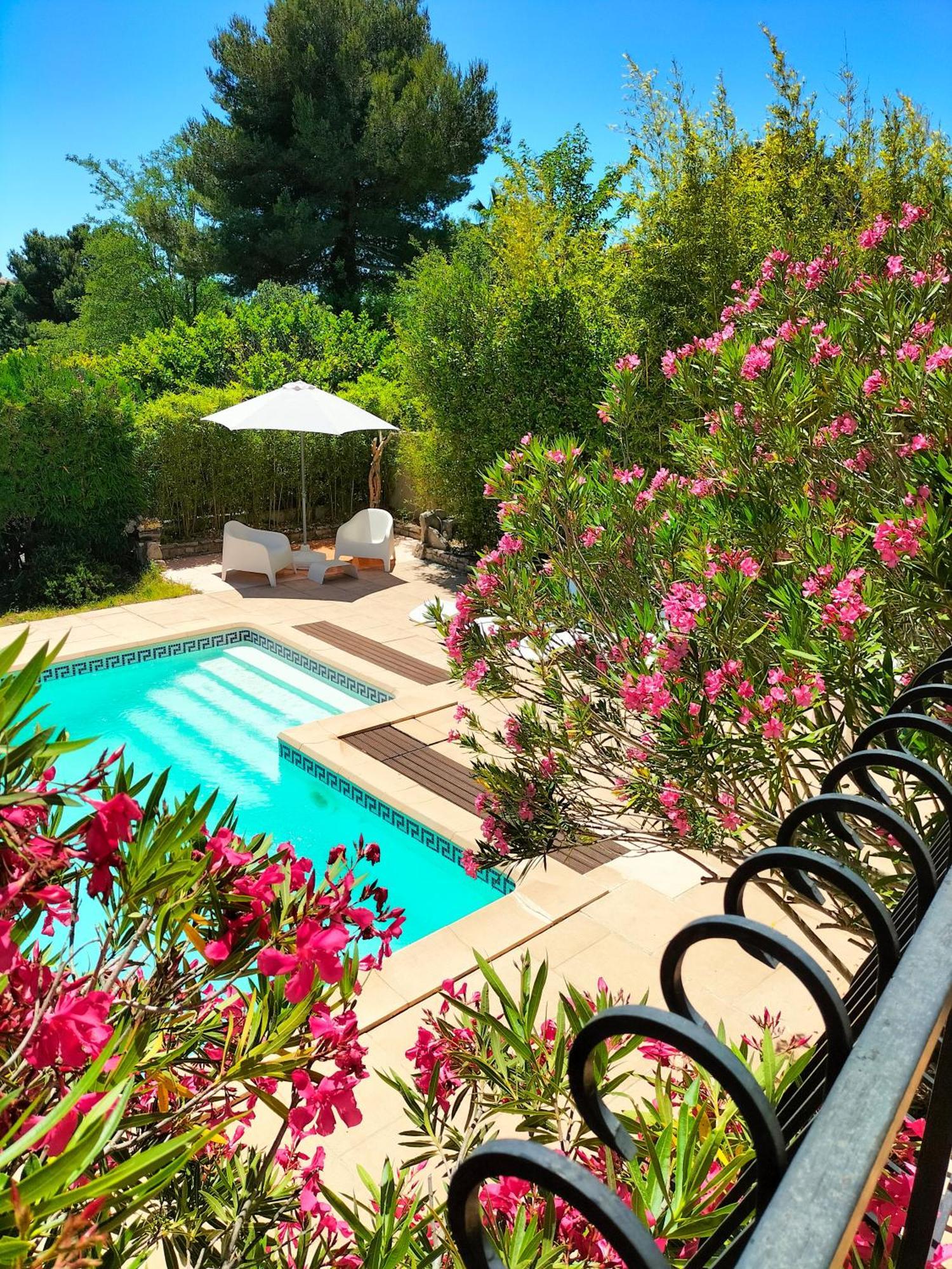 Vacances Carnoux-en-Provence Экстерьер фото